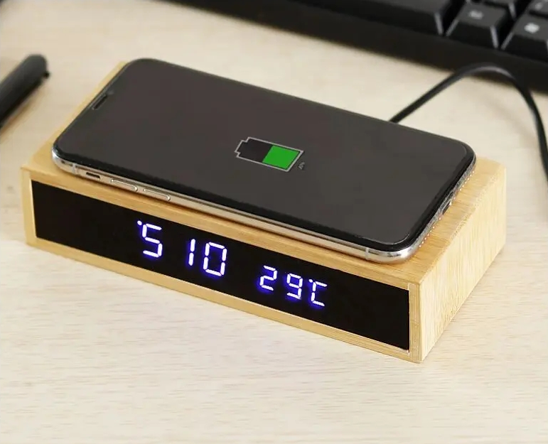 Bamboo スマート LED 目覚まし時計 温度表示 ワイヤレス充電器 